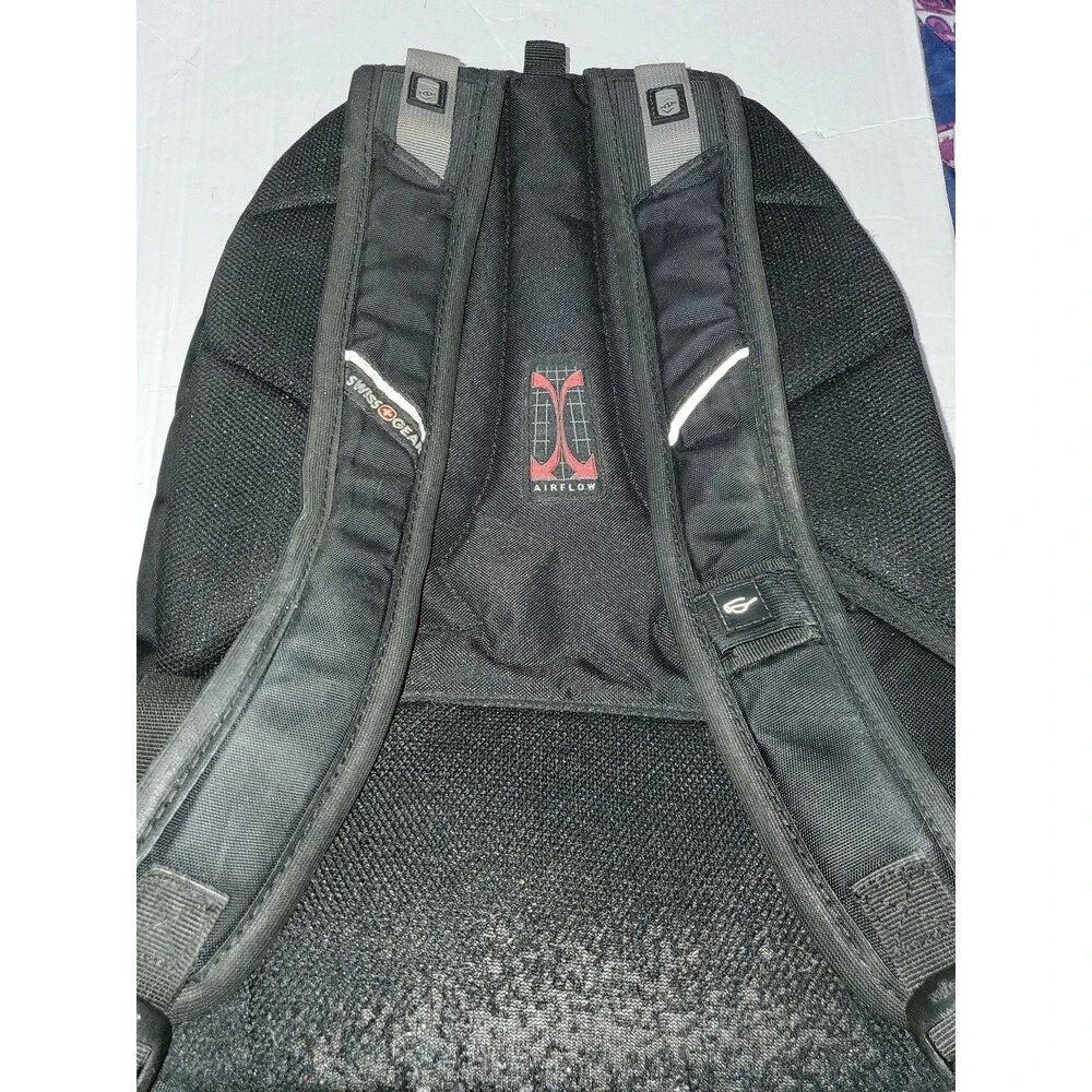SWISSGear Air Flow Black Multipocket School/Collage/Hiking Backpack